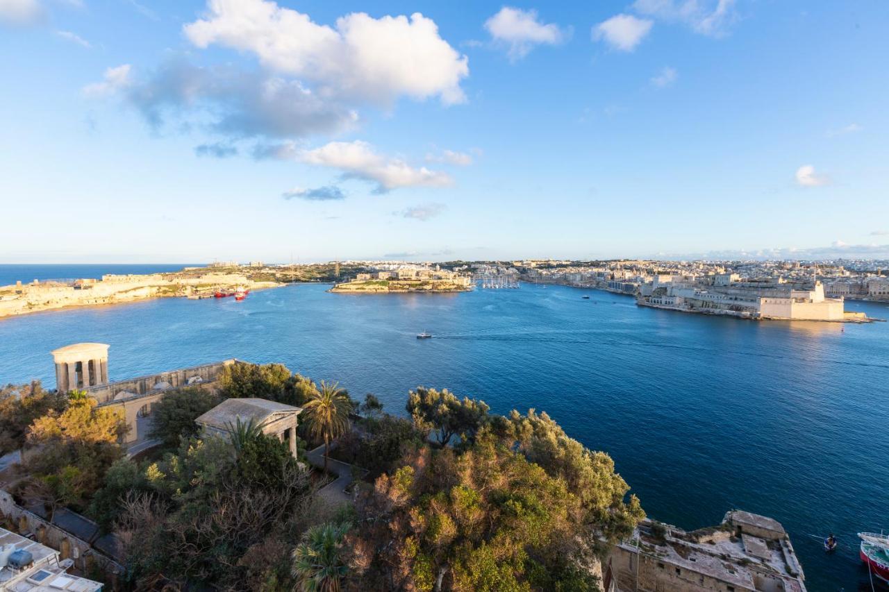 Valletta Large 3 Bedroom Luaran gambar