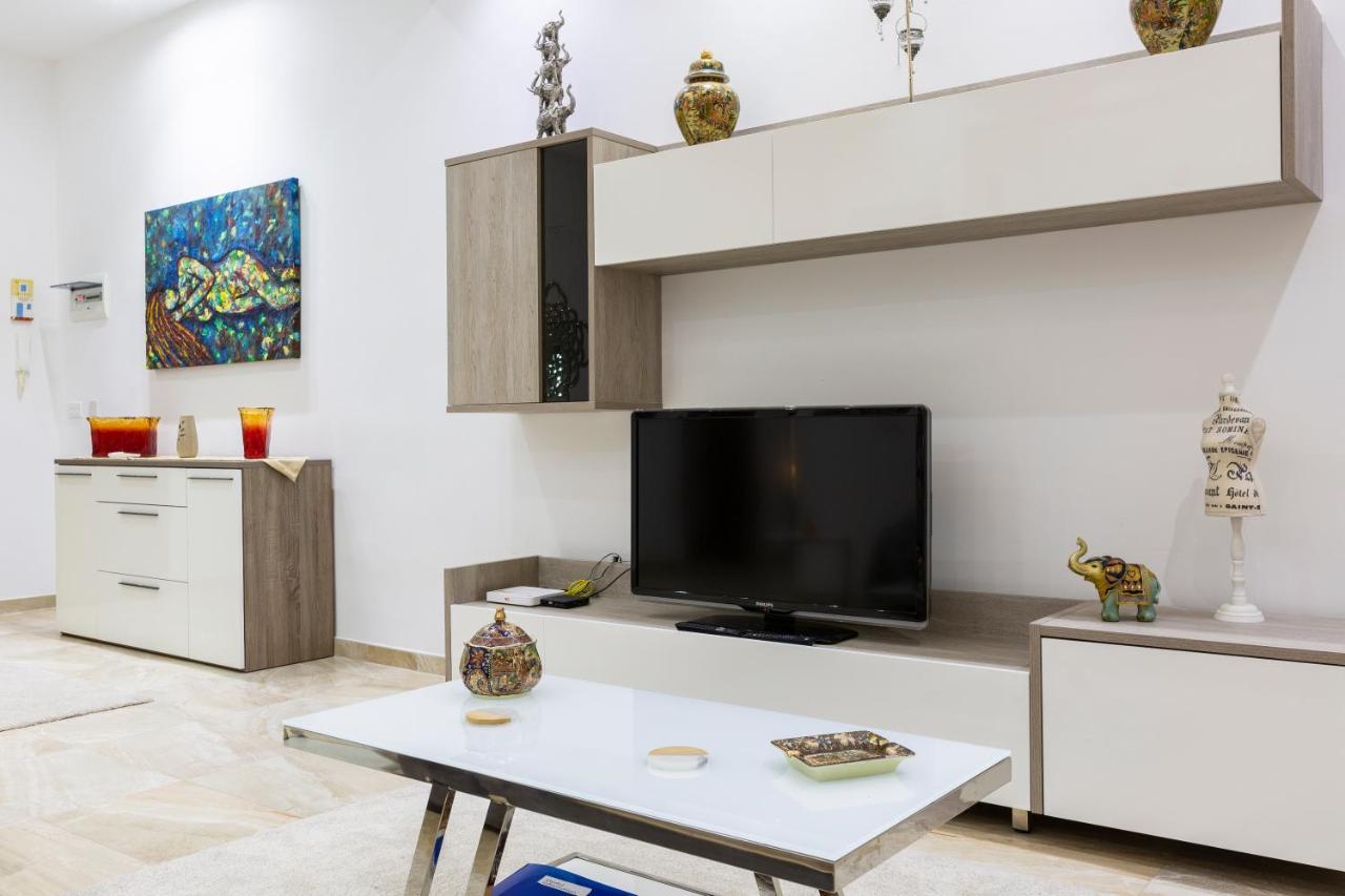 Valletta Large 3 Bedroom Luaran gambar