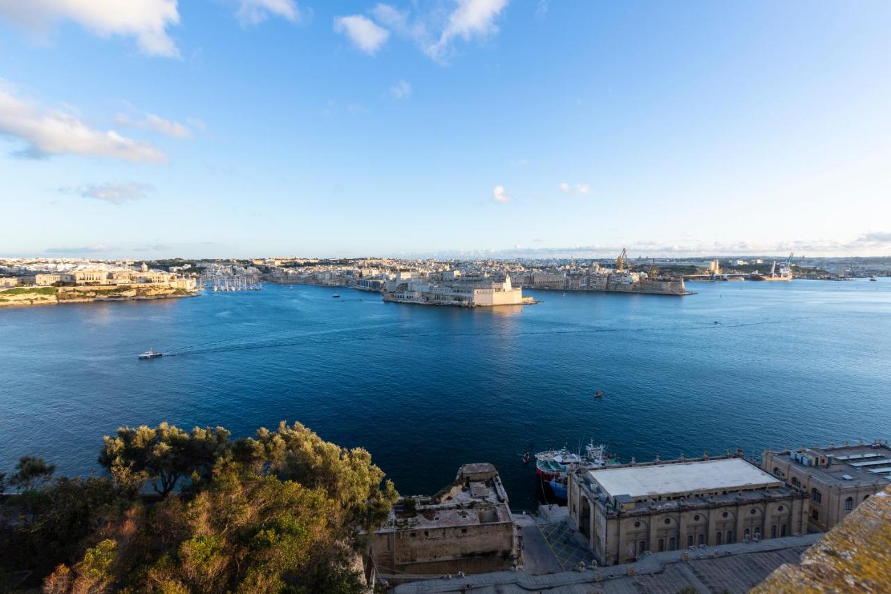 Valletta Large 3 Bedroom Luaran gambar