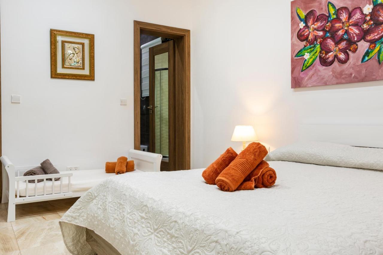 Valletta Large 3 Bedroom Luaran gambar